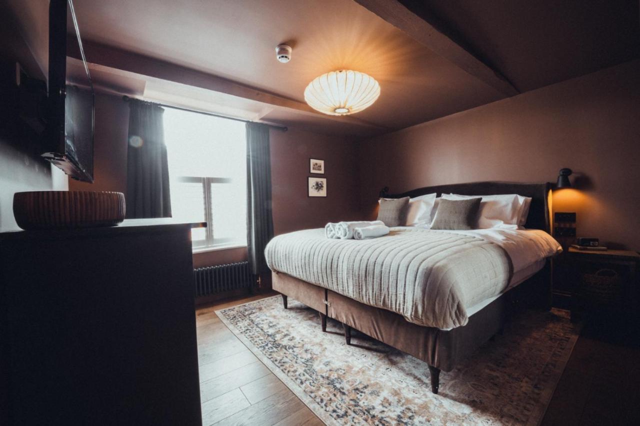 The Silk Rooms, At The Freemasons Inn Нътсфорд Екстериор снимка